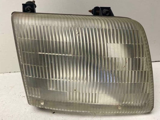 Headlamp Assembly DODGE VAN 3500 SERIE Right 98 99 00 01 02 03
