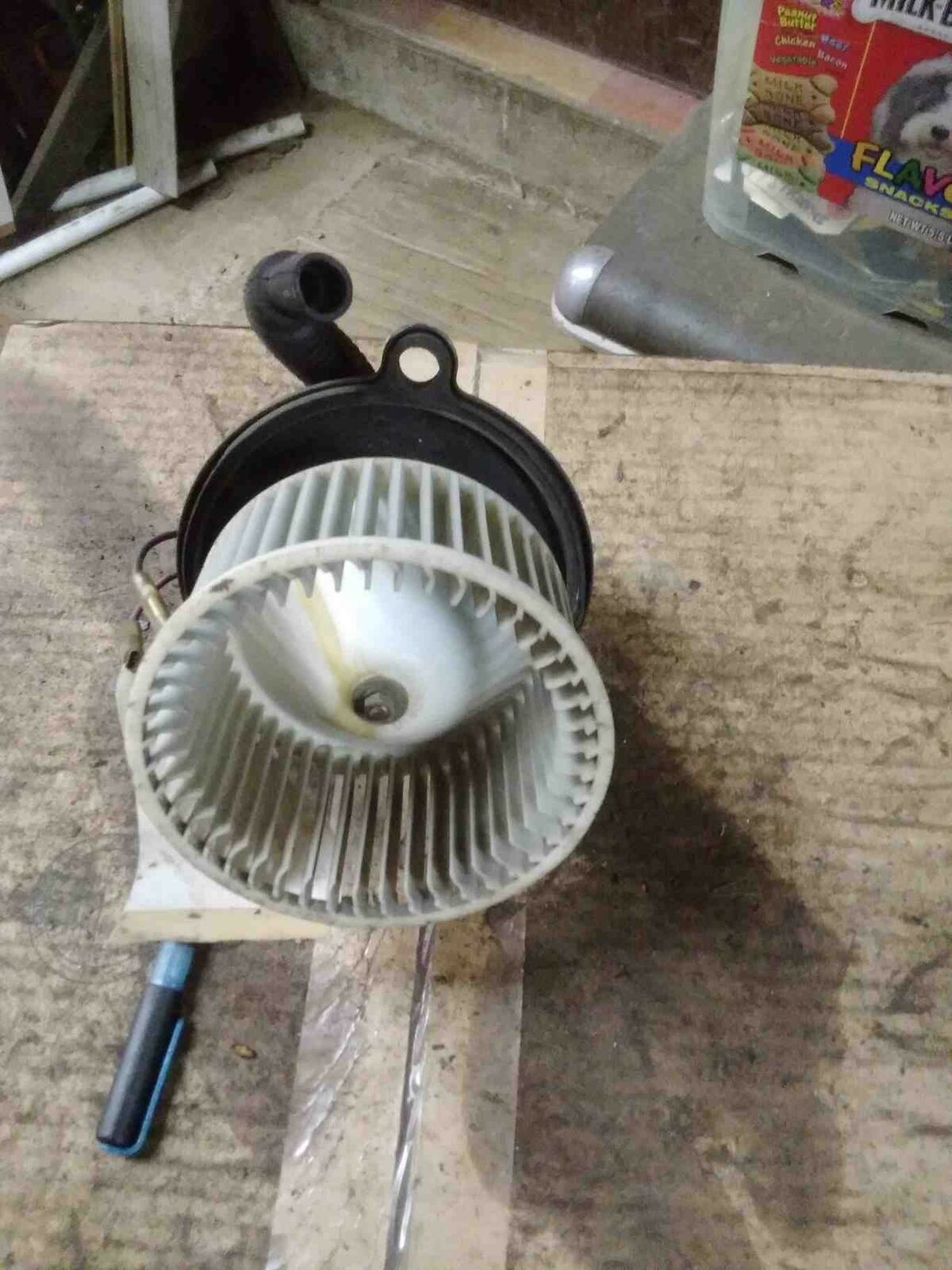 Blower Motor TOYOTA COROLLA 75 76 77 78 79