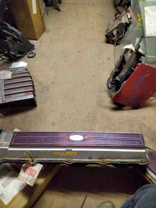 Tail Light Assembly BUICK RIVIERA Left 74 75 76