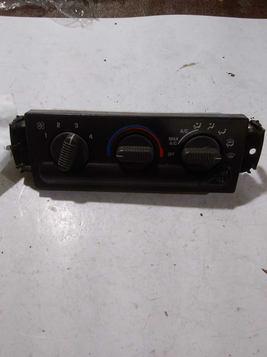 Heater A/c Control S10/S15/SONOMA TRUCK 99 00 01 02 03 04