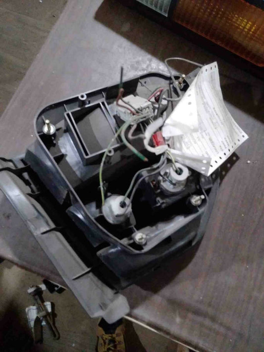 Tail Light Assembly HONDA ACCORD Right 92 93