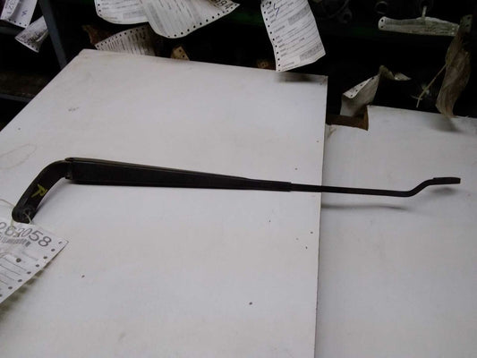 Wiper Arm DODGE CARAVAN 96