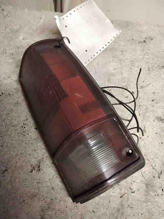 Tail Light Assembly S10/S15/SONOMA TRUCK Right 82 - 93