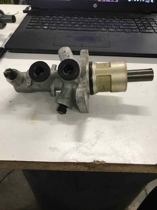 Master Cylinder BMW X5 02 03 04 05 06