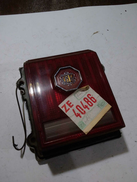 Tail Light Assembly PONTIAC GRAND PRIX Right 77