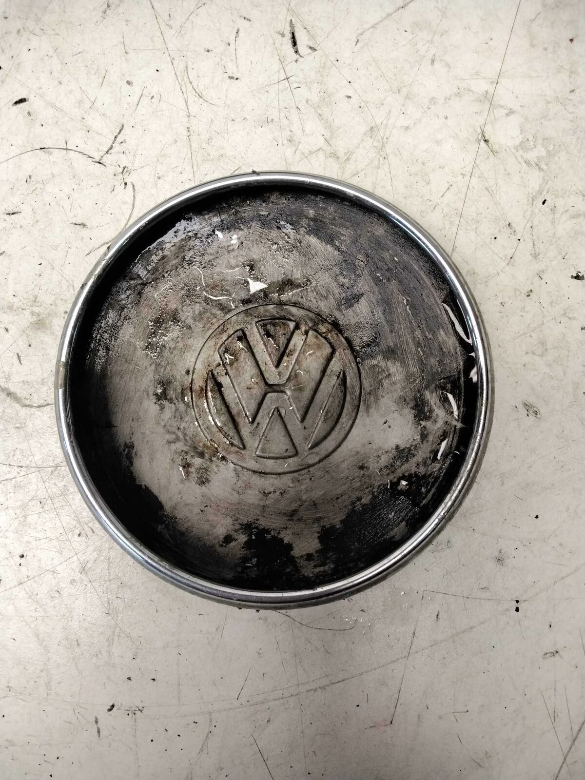 Center Cap VW RABBIT 84