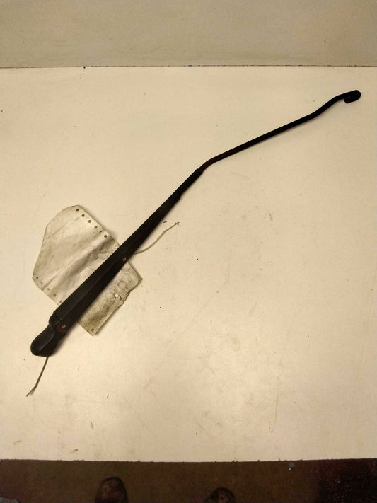 Wiper Arm CHRYSLER CIRRUS 98