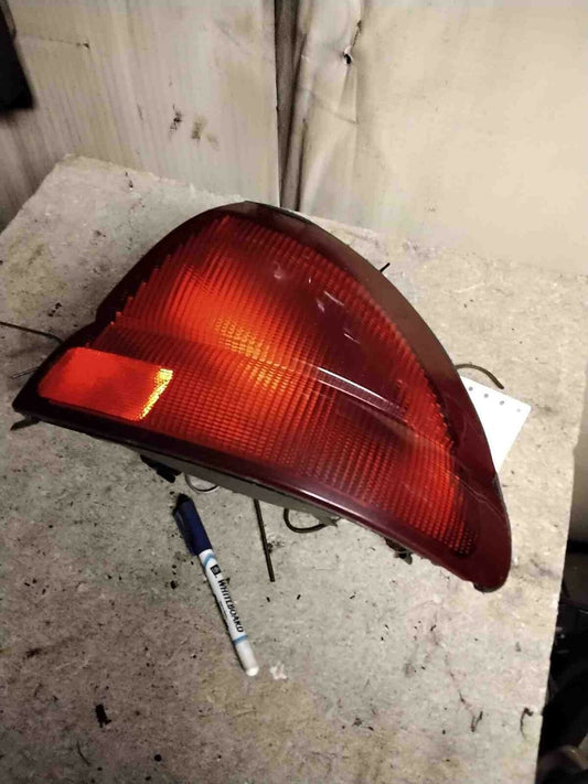 Tail Light Assembly CHEVY MONTE CARLO Right 95 96