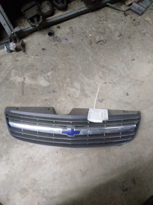 Grille CHEVY MALIBU 00 01 02 03 04 05