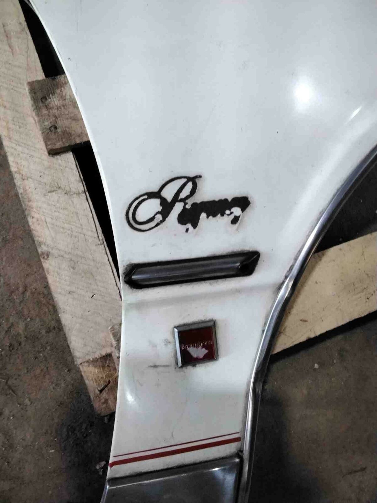 Fender OLDSMOBILE Ninety Eight 98 Right 86
