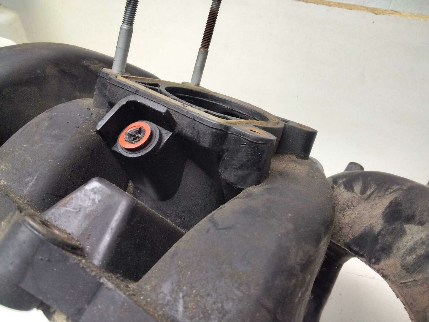 Intake Manifold SATURN VUE 02 03 04 05 06 07