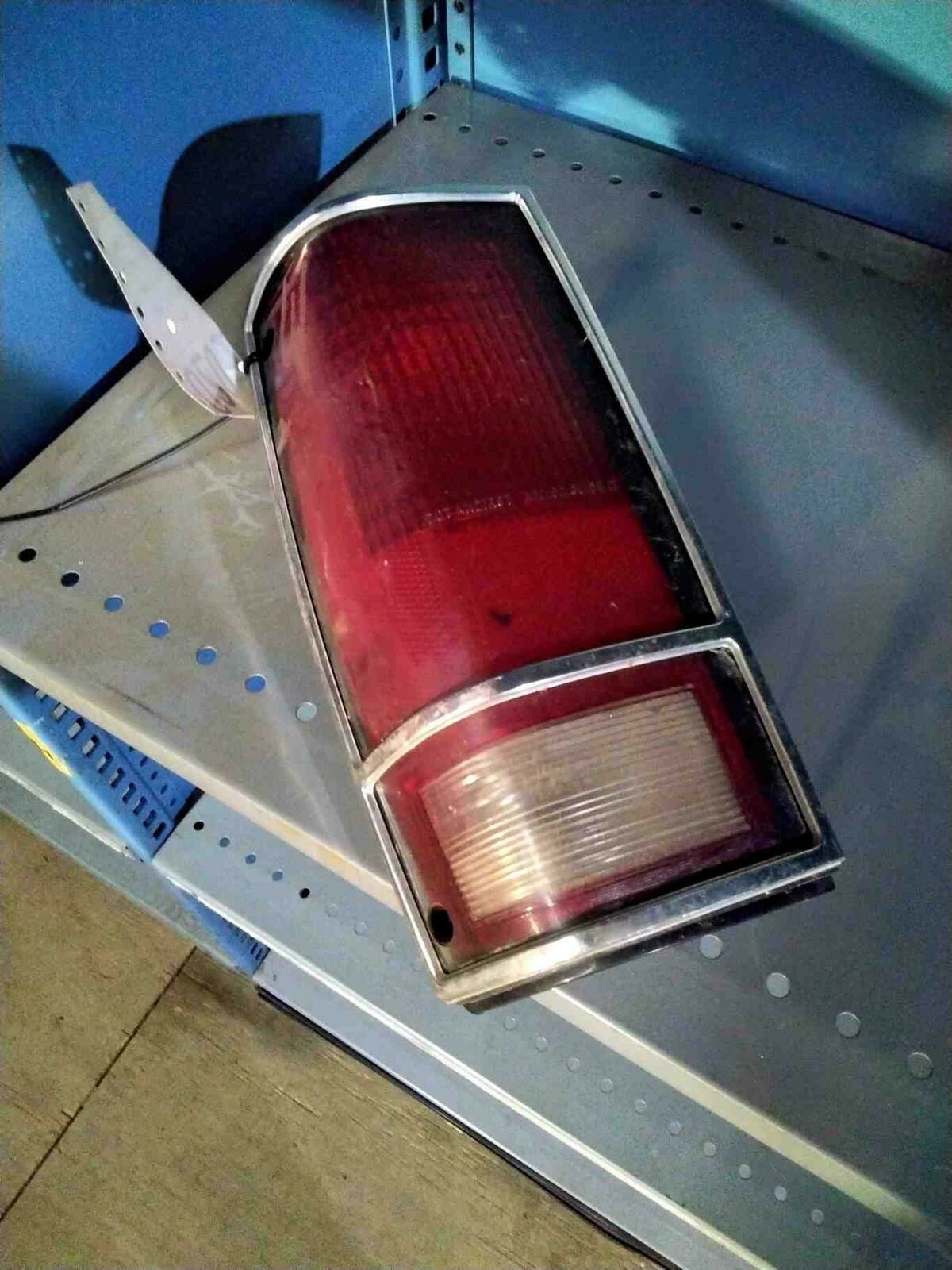 Tail Light Assembly S10/S15/SONOMA TRUCK Left 82 - 93