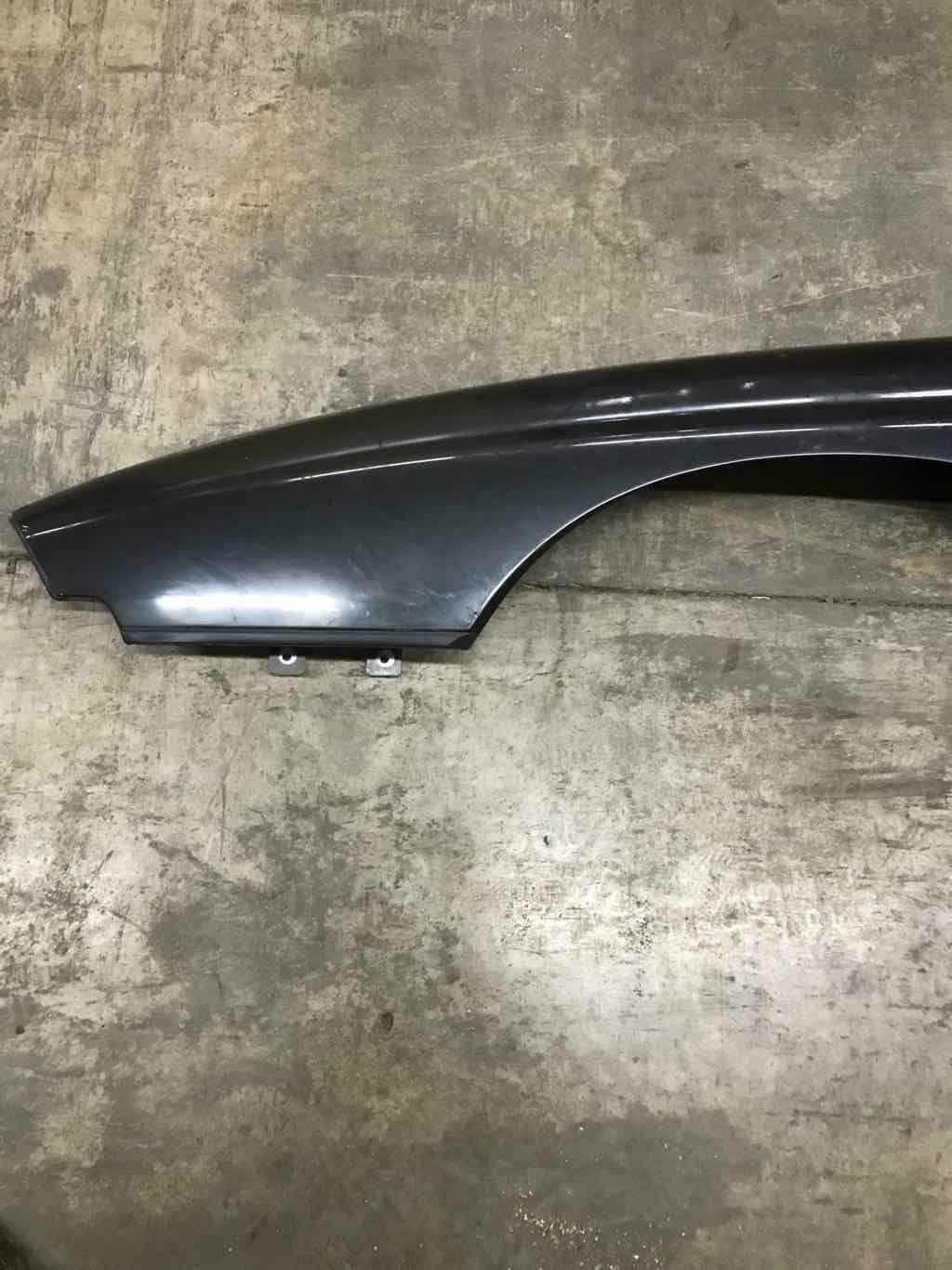 Fender BMW 850 SERIES Left 91 92 93 94 95 96 97