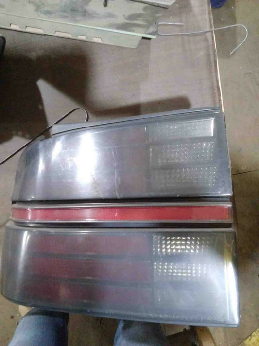 Tail Light Assembly CHEVY BERETTA Left 89 90 91 92 93 94 95 96