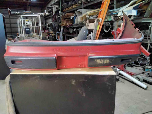 Rear Bumper Assembly PONTIAC FIERO 84 85 86 87 88