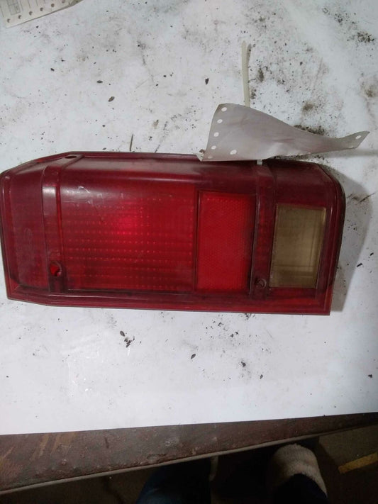 Tail Light Assembly FORD RANGER Right 83 84 85 86 87 88 89 90