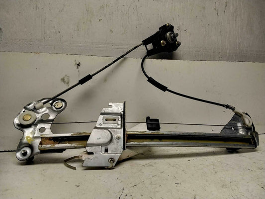 Front Door Regulator FORD ESCORT Right 98 99 00 01 02 03