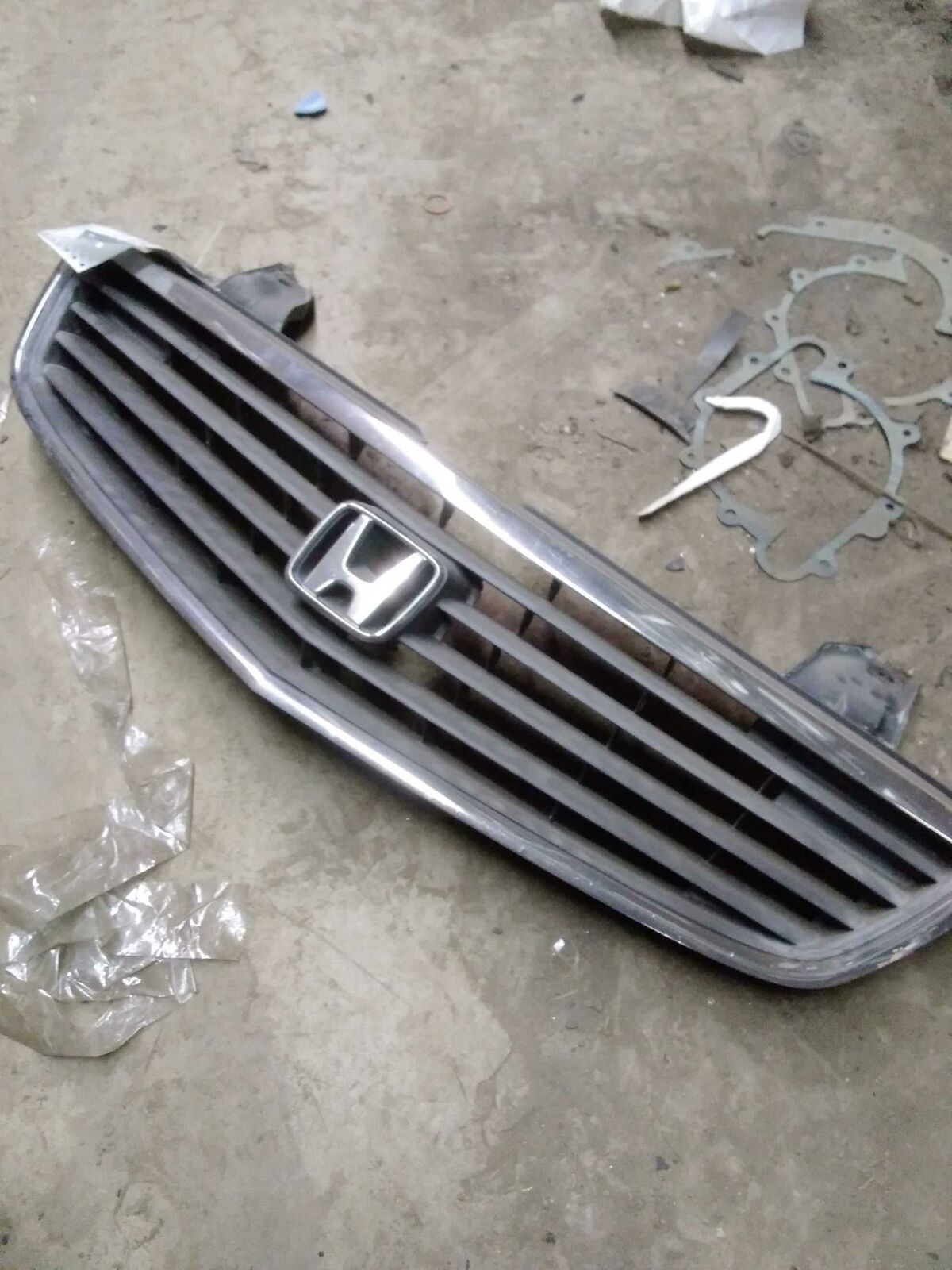 Front Grille HONDA ODYSSEY 99 00