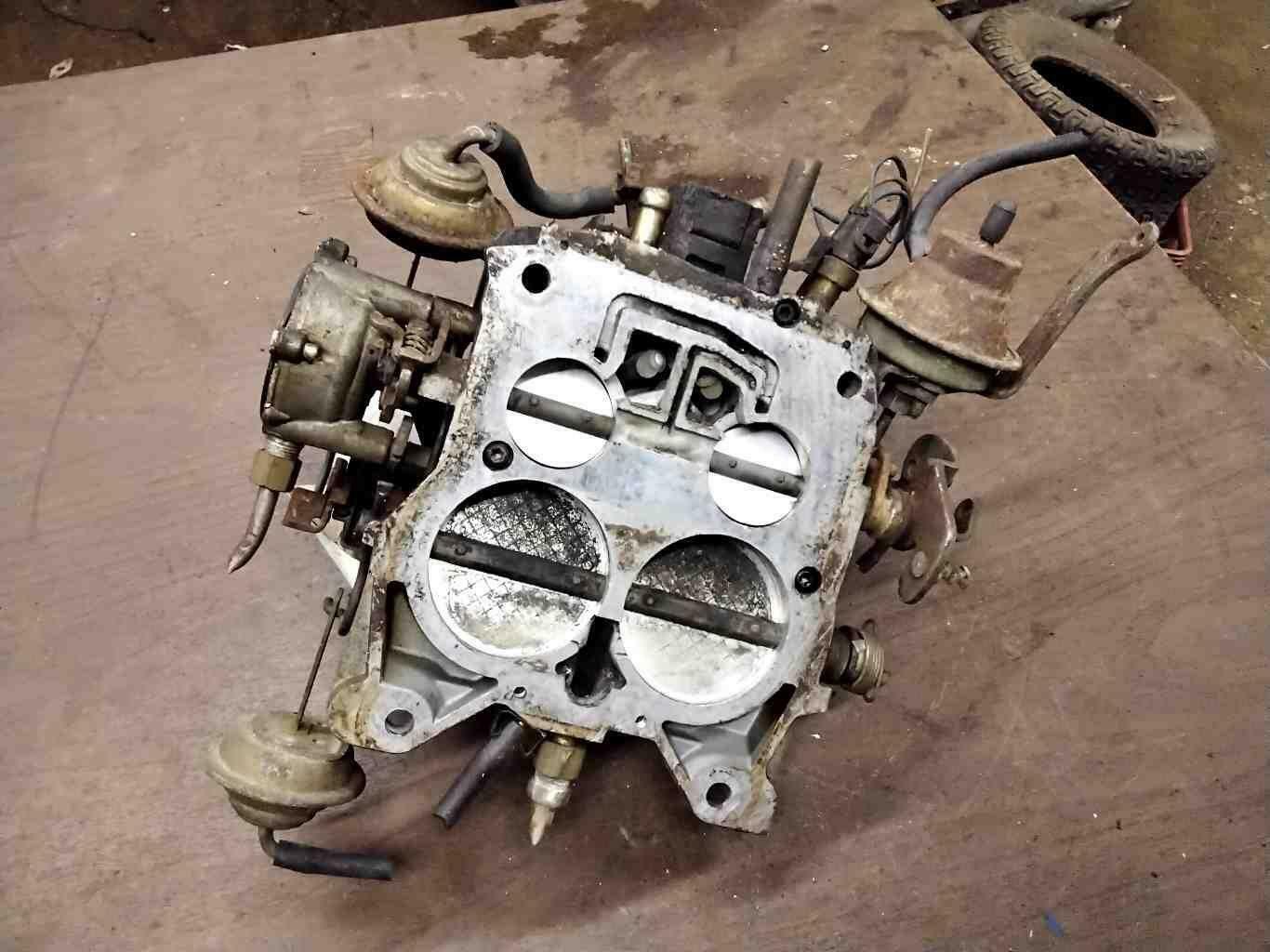 Carburetor BUICK RIVIERA 79-82