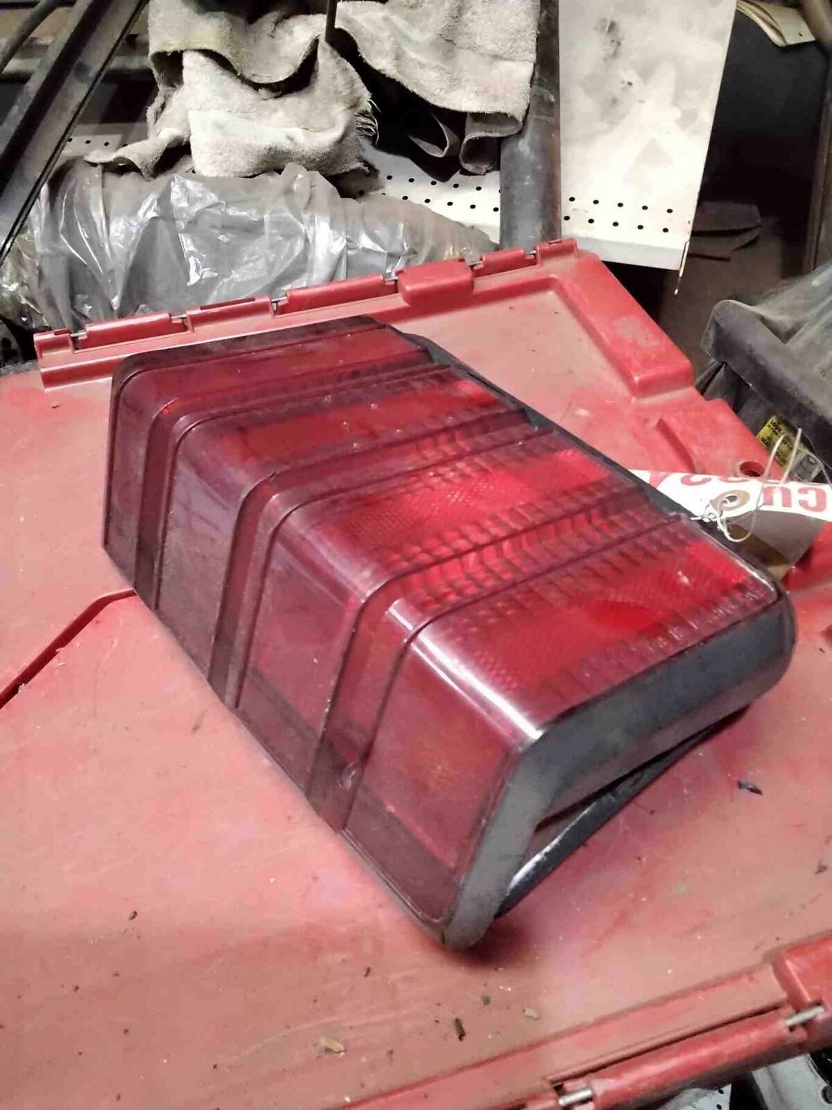 Tail Light Assembly FORD ESCORT Right 81 82 83 84 85 86 87 88 89 90