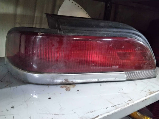 Tail Light Assembly FORD CROWN VICTORIA Left 92 93 94