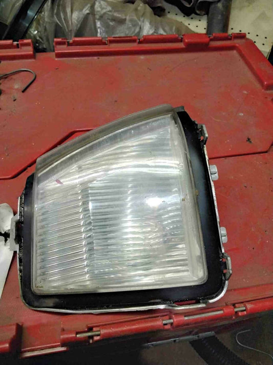 Parking Lamp Lens BUICK PARK AVENUE (80&UP) 89