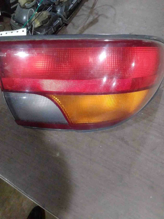 Tail Light Assembly CHEVY MALIBU Left 97 98 99 00 01 02 03 04 05