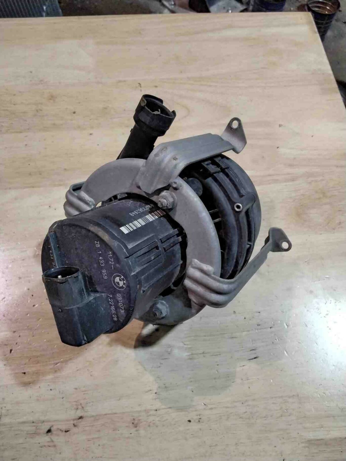 Air Pump BMW 525 SERIES 01 02 03