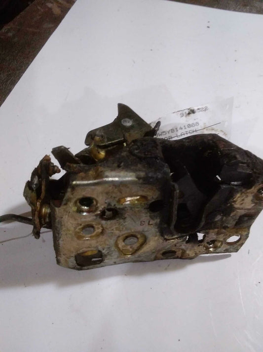 Front Door Latch CHEVY ASTRO Left 00