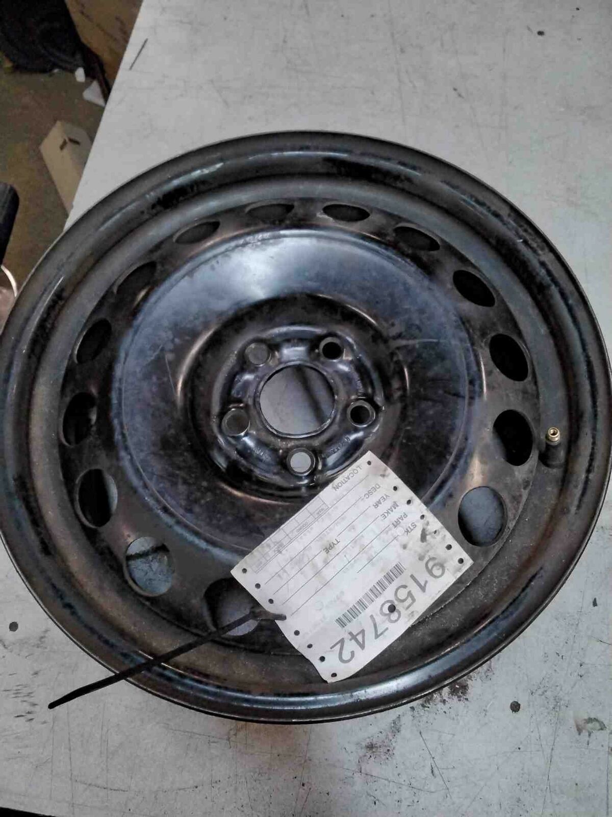 Wheel VW BEETLE (TYPE 1) 98 99 00 01 02 03 04 05 06 07 08 09 10