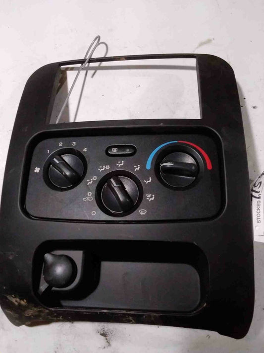 Heater A/c Control JEEP LIBERTY 04 05 06 07