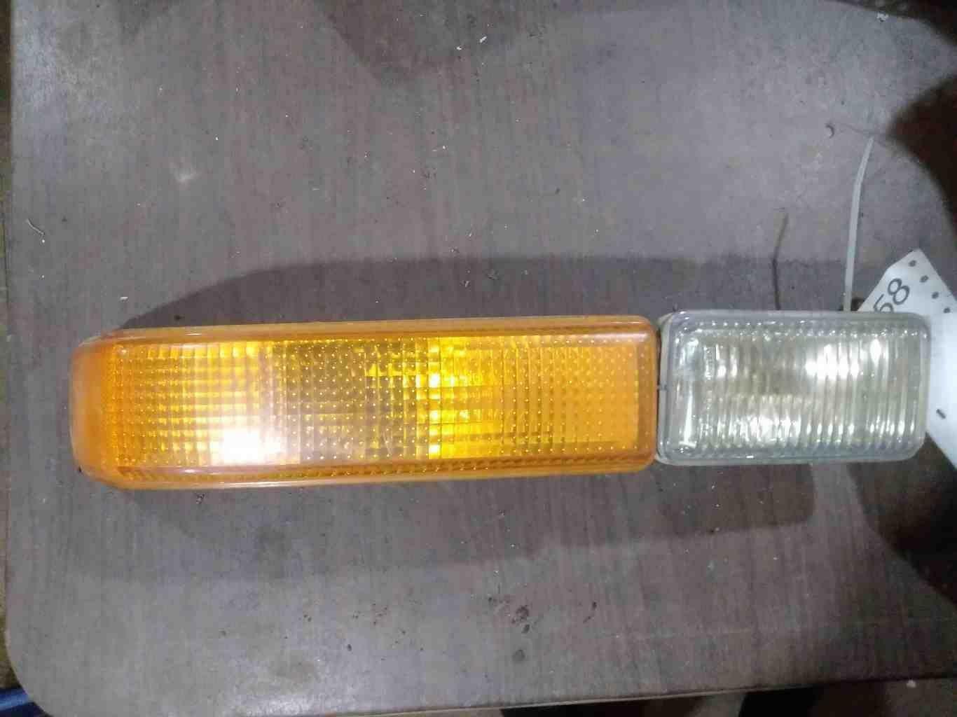 Front Lamp BLAZER S10/JIMMY S15 Right 98 99 00 01 02 03 04 05