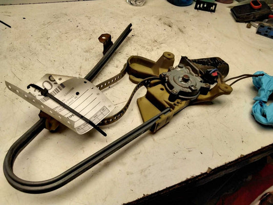 Side/rear/cargo Regulator PONTIAC GRAND PRIX Right 90 91 92 93 94 95 96