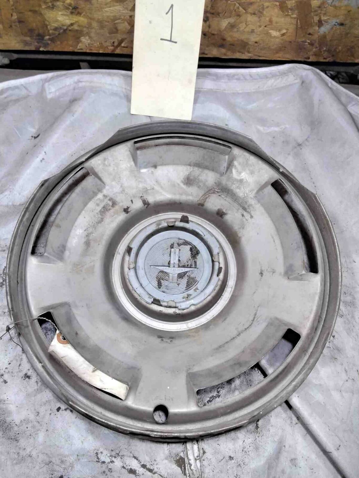 Wheel Cover CHEVY CORVAIR 65