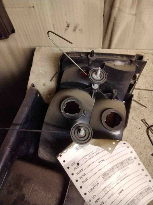 Tail Light Assembly DODGE SPIRIT Left 89 90 91 92