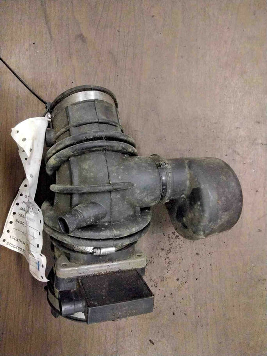 Air Flow Meter CHEVY LUMINA 94 95 96 97 98 99 00 01