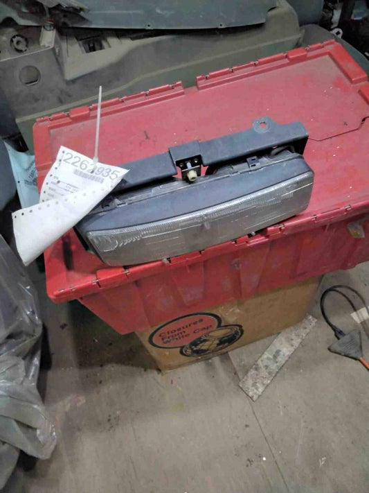 Headlamp Assembly OLDS CUTLASS Right 88 89 90 91