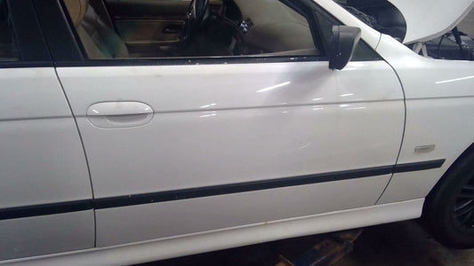 Front Door BMW 530I Right 97 01 02 03