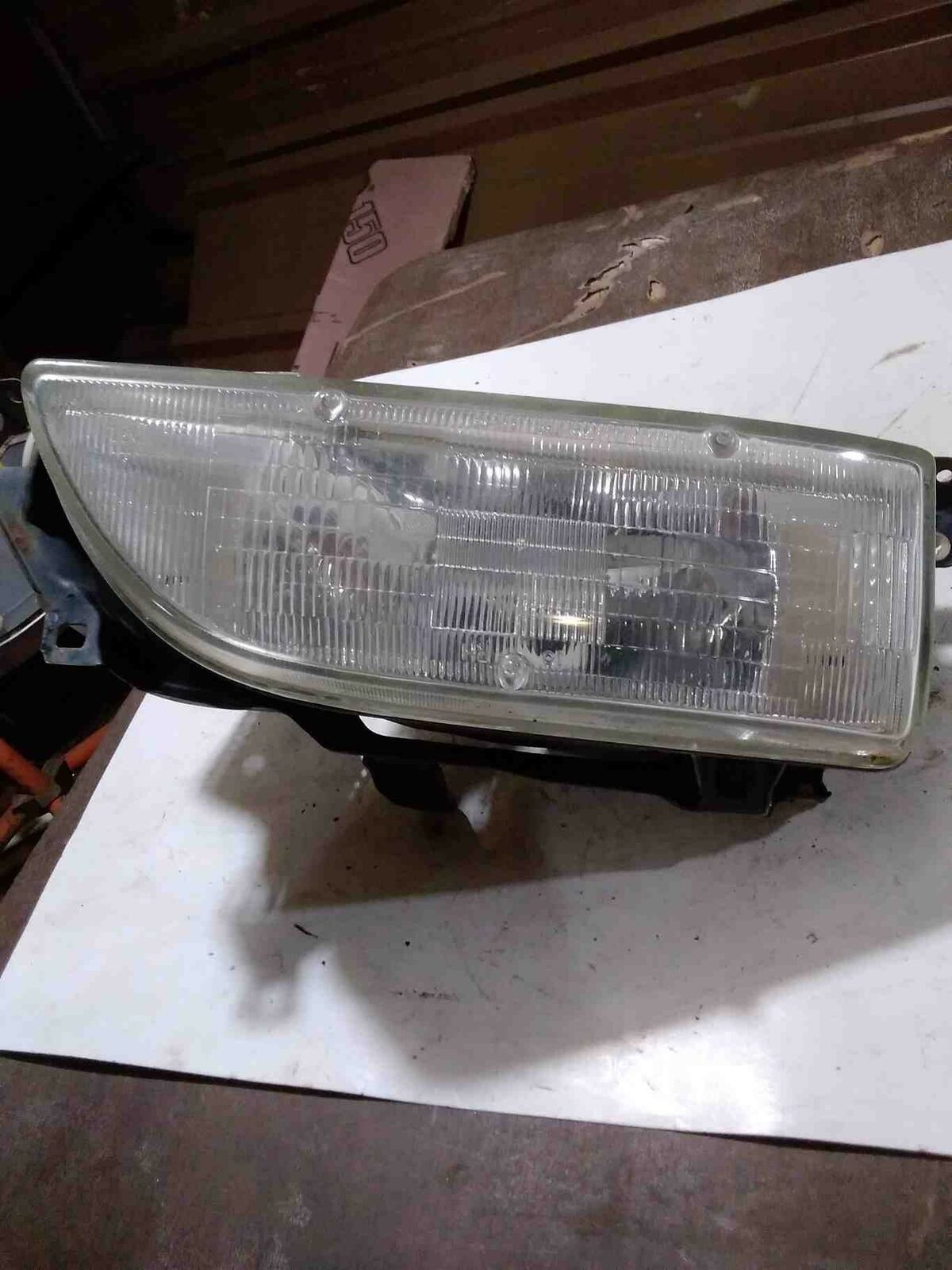 Headlamp Assembly CHEVY GEO PRIZM Right 89 90 91 92