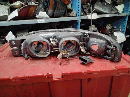 Headlamp Assembly BUICK LESABRE Right 97 98 99