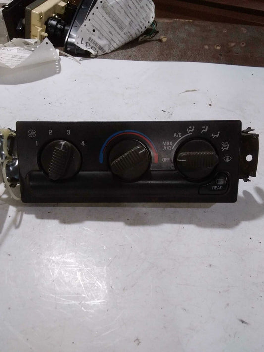 Heater A/c Control BLAZER S10/JIMMY S15 99 00 01 02 03 04 05