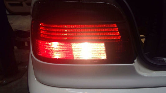 Tail Light Assembly BMW 530I Left 01 02 03