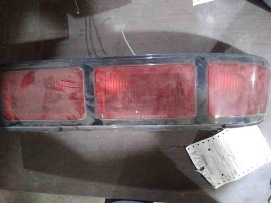 Tail Light Assembly CHEVY LUMINA Left 90 91 92 93 94