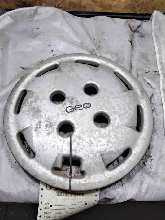 Wheel Cover CHEVY GEO METRO 89 90 91