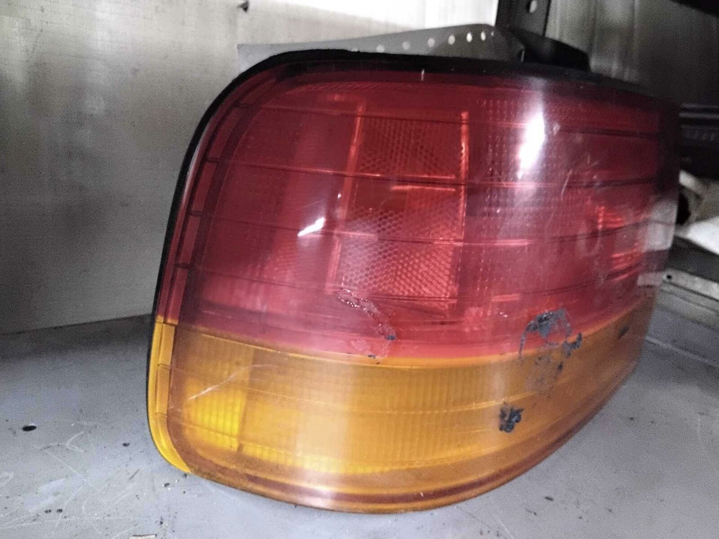 Tail Light Assembly HONDA ACCORD Left 92 93