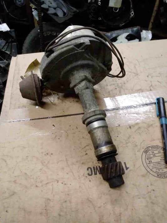 Distributor CHEVY CAMARO 80