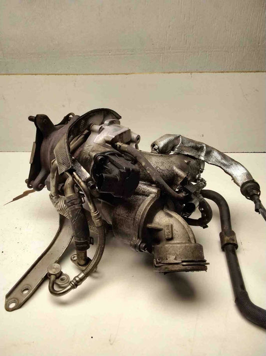 Exhaust Manifold VW CC 09 10 11 12