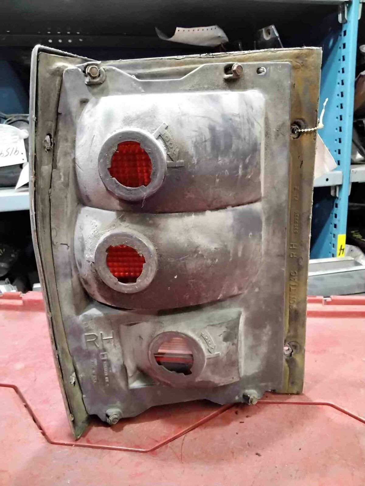 Tail Light Assembly PONTIAC FULL SIZE Right 77 78 79