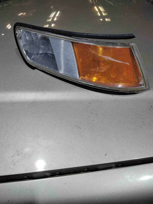 Marker Lamp Lens GRAND MARQUIS 00