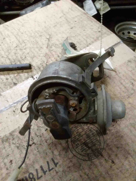 Distributor FORD COURIER 79 80 81 82